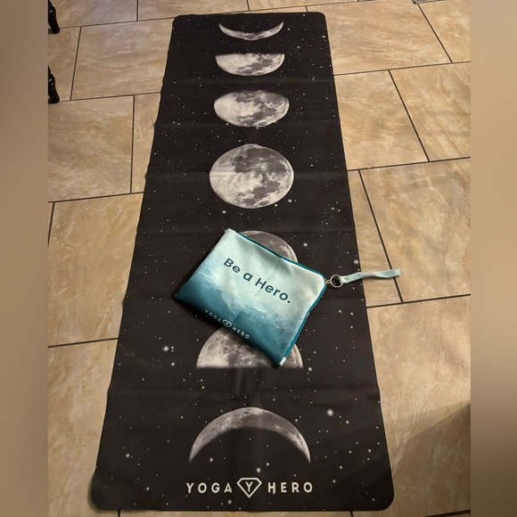 yoga hero Other - YOGA HERO lightweight Black Moon Phase Yoga Mat with Teal Carry Pouch